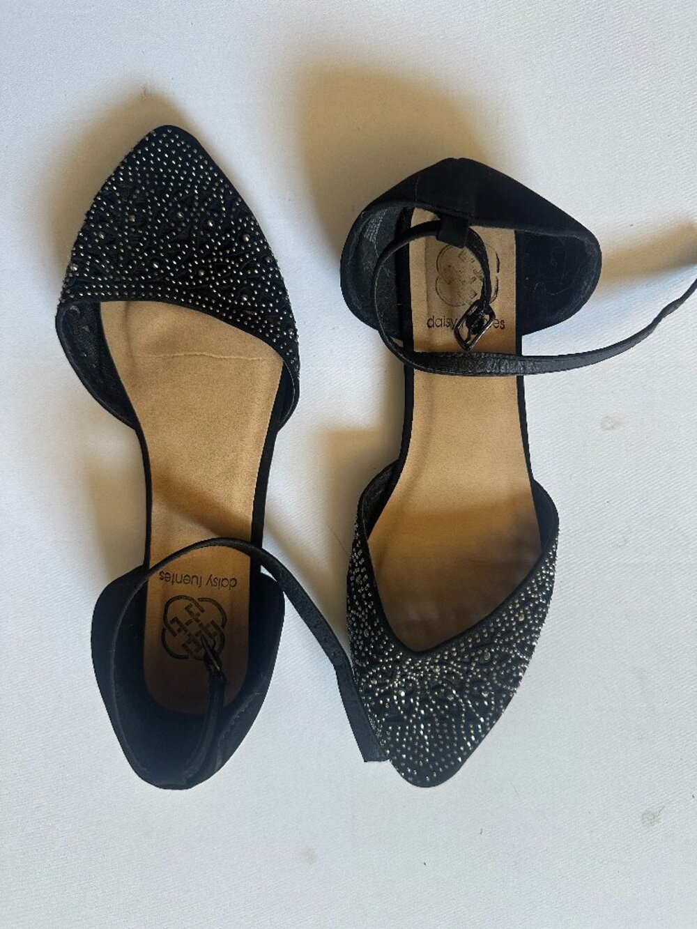 Daisy Fuentes Sparkly Pointed Flats Size 7.5